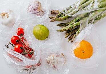 France will ban the sale of fruits and vegetables in plastic packaging from next year